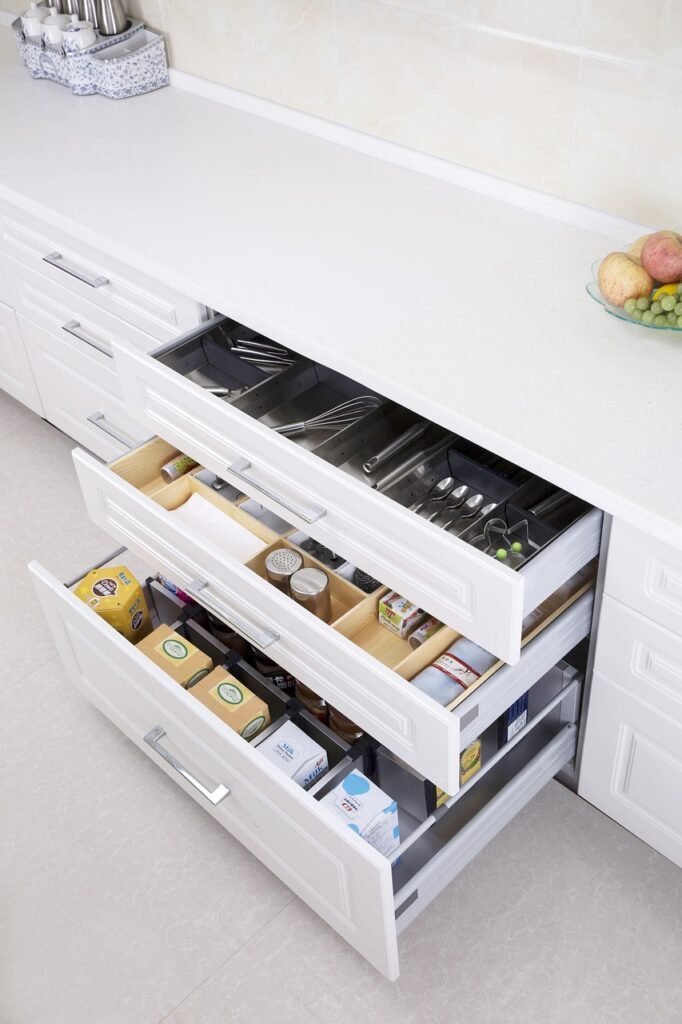 kitchen-storage-expert-solutions